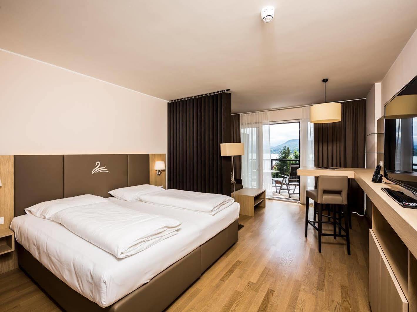 Feel Good Resort Krumpendorf Bagian luar foto