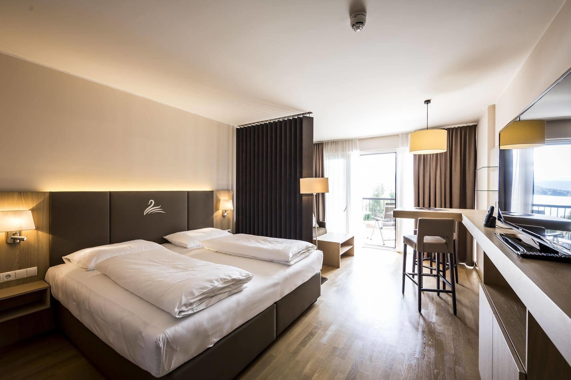 Feel Good Resort Krumpendorf Bagian luar foto
